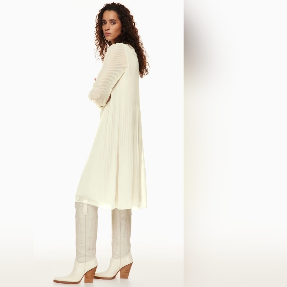Aritzia Wilfred Daydreamer Dress Size L(by measurements) In EUC